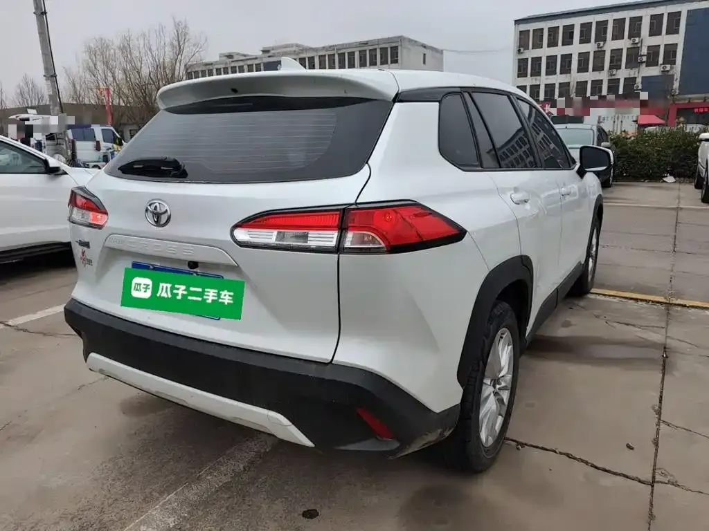 Toyota Corolla Cross — фото 2