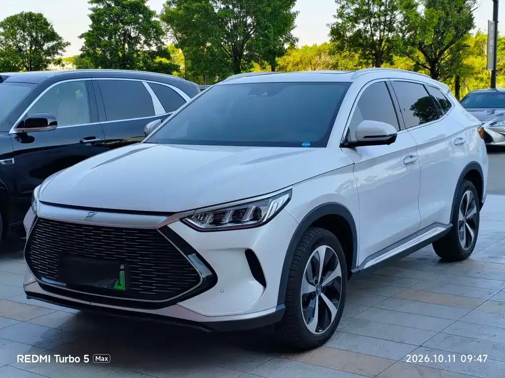 BYD PLUS New Energy — фото 1
