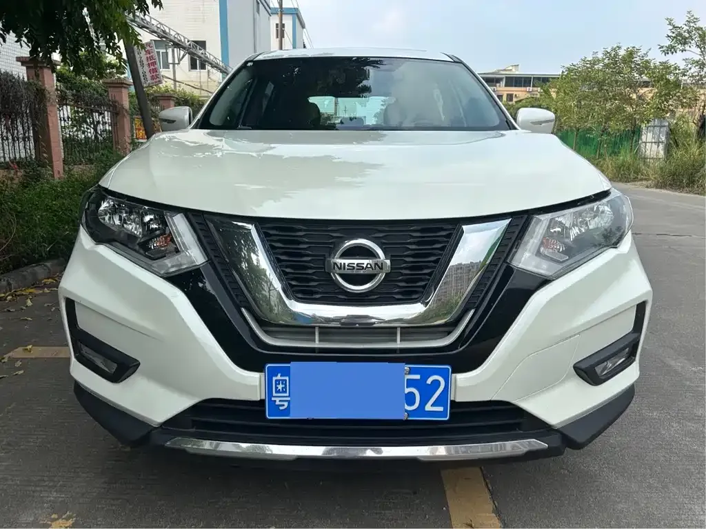 Nissan X-Trail — фото 9