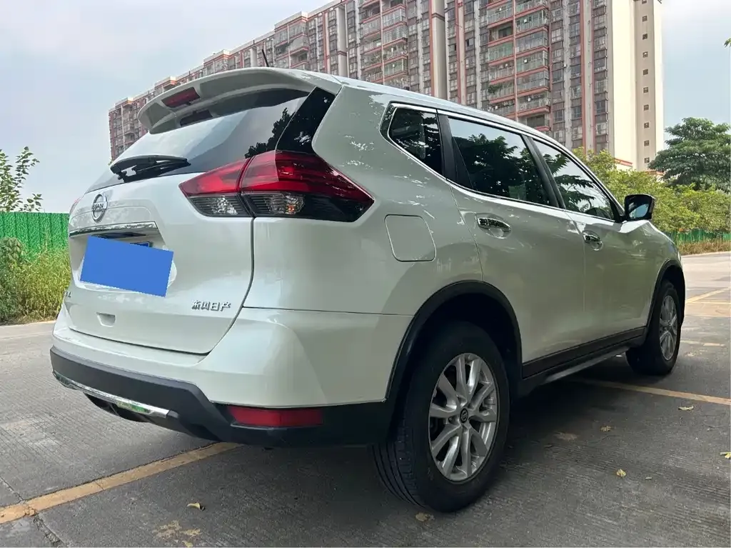 Nissan X-Trail — фото 3