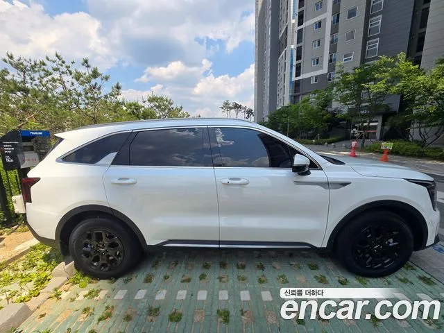 Kia Sorento — фото 6