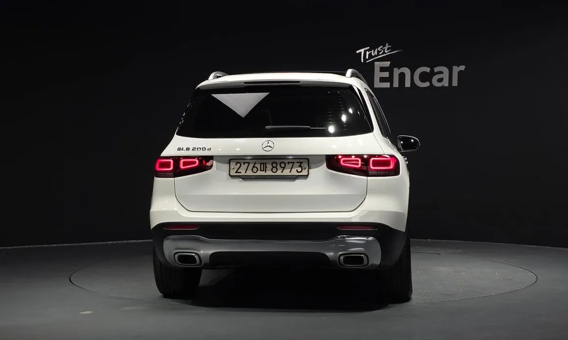 Mercedes-Benz GLB-Class — фото 4
