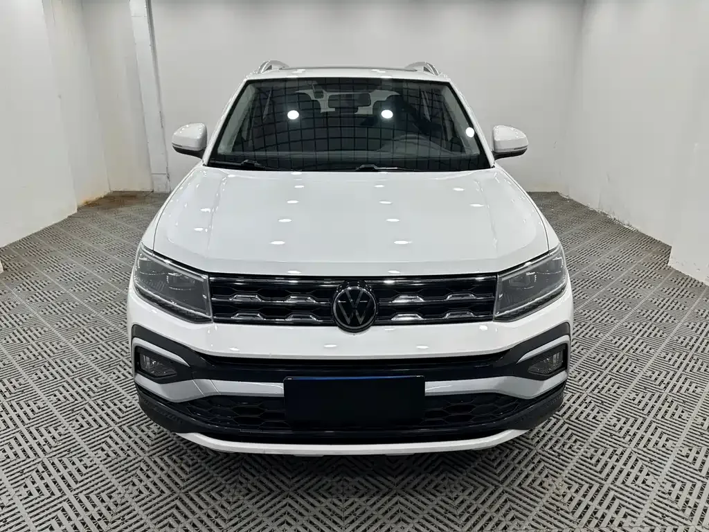 Volkswagen T-Cross — фото 3