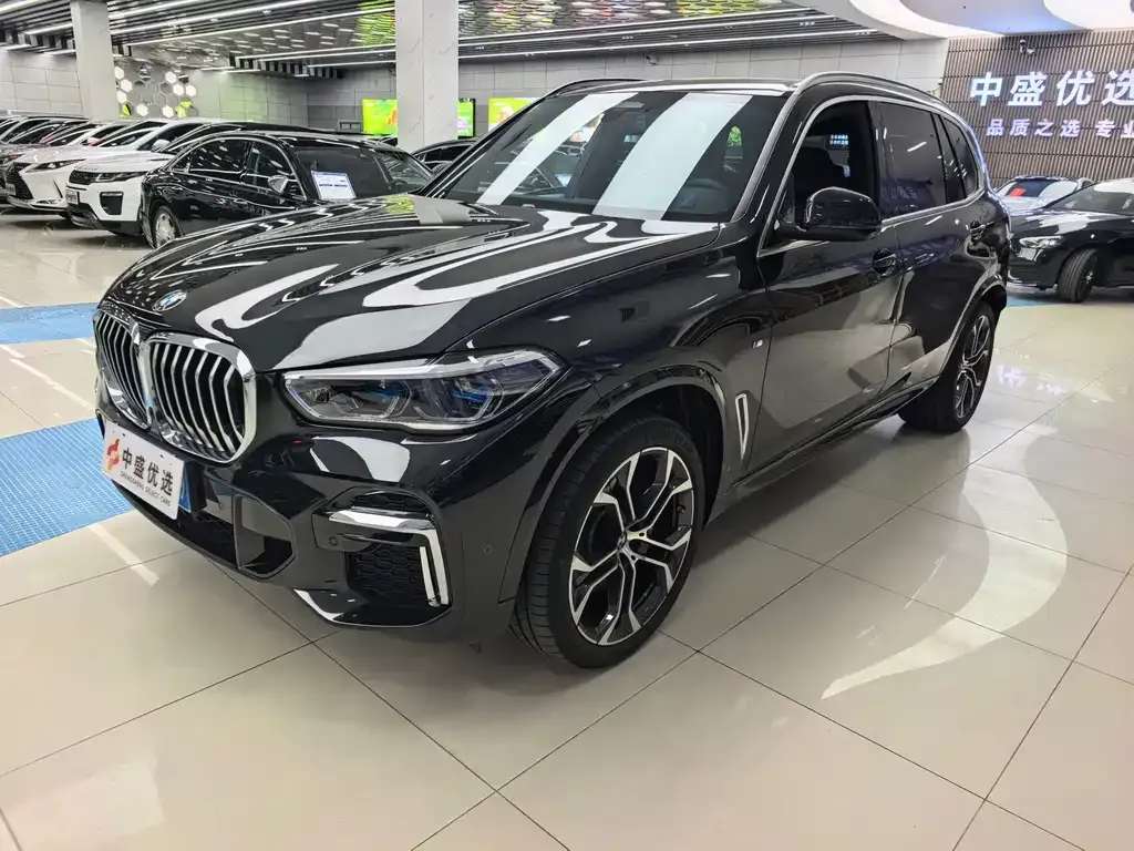 BMW X5 — фото 1
