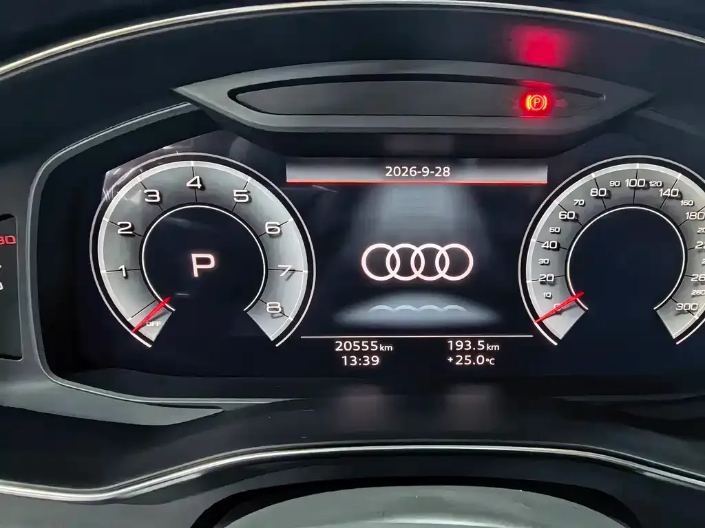 Audi A7L — фото 6