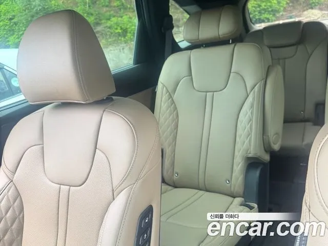Kia Sorento — фото 5