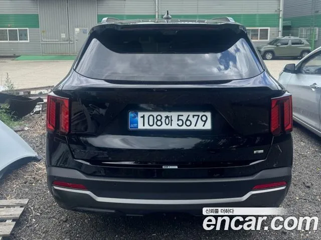 Kia Sorento — фото 6