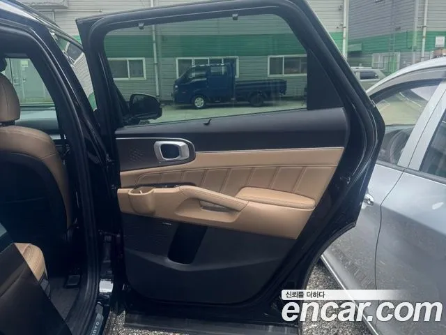 Kia Sorento — фото 8