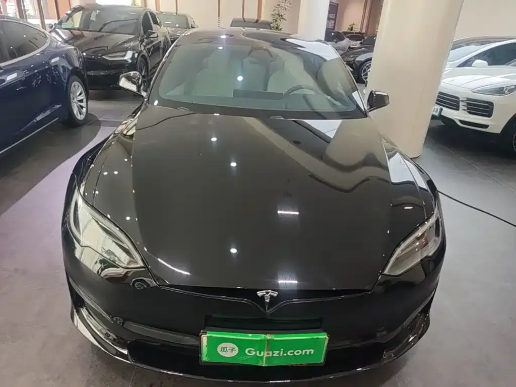 Tesla Model S — фото 9