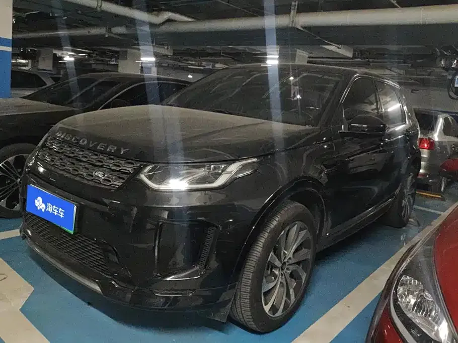 Land Rover Discovery Sport Hybrid — фото 1
