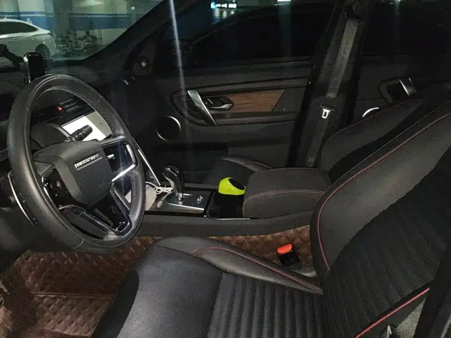 Land Rover Discovery Sport Hybrid — фото 4