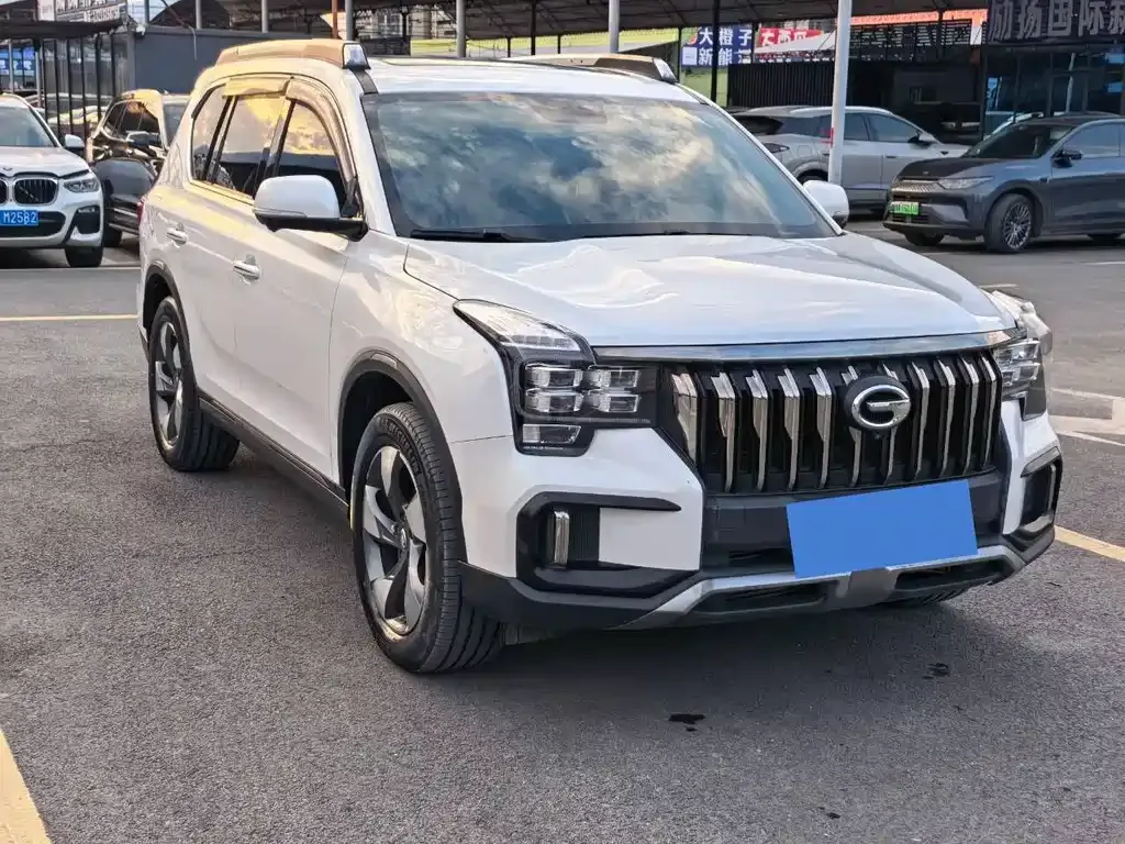 GAC Motor Trumpchi GS8 — фото 10