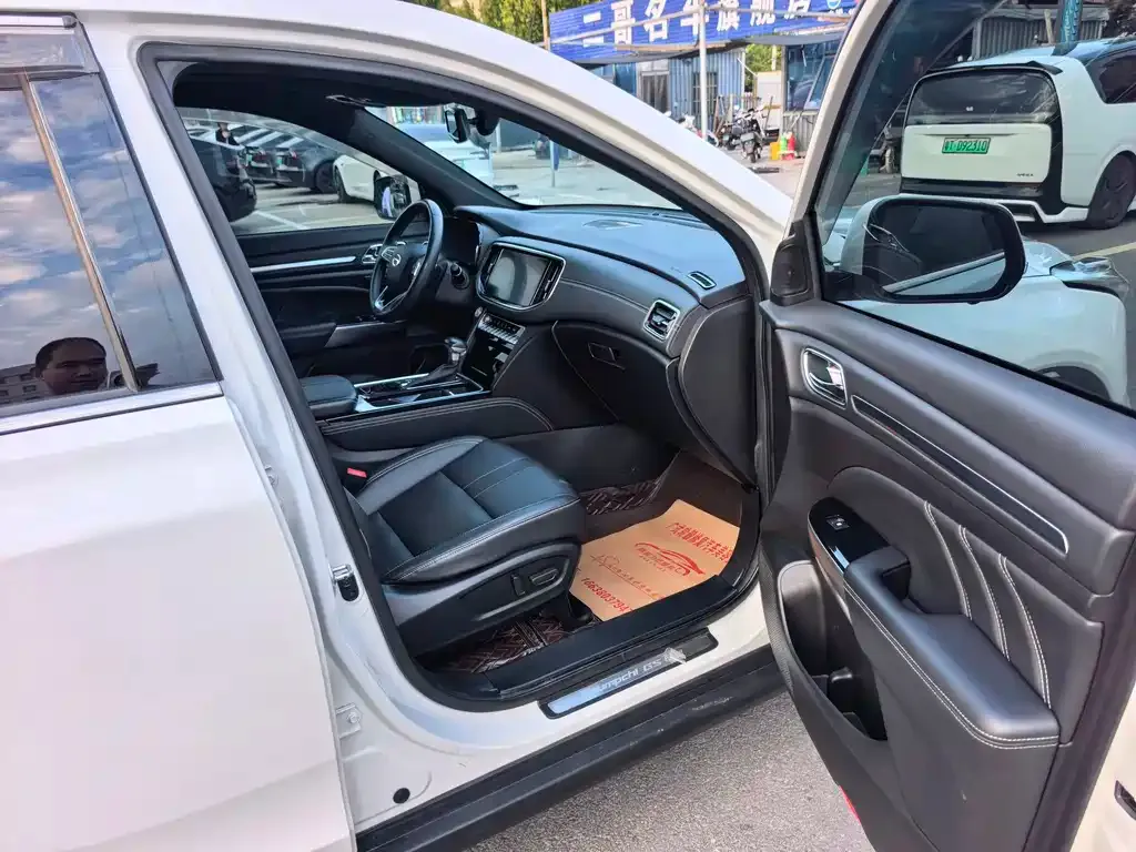 GAC Motor Trumpchi GS8 — фото 7