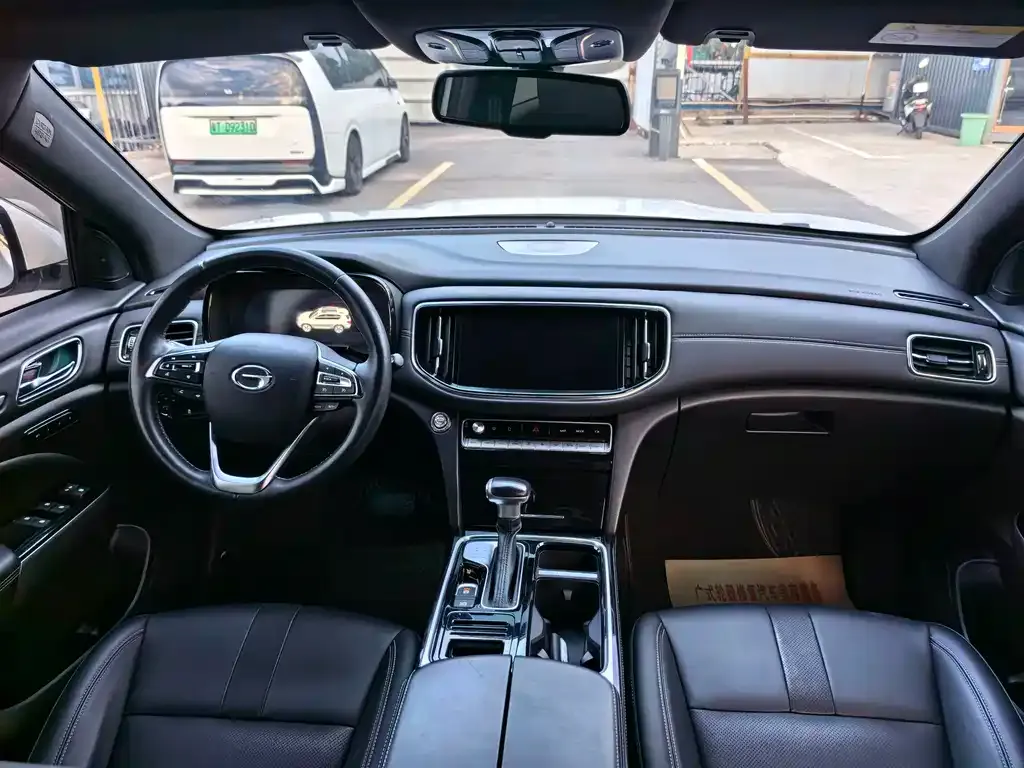 GAC Motor Trumpchi GS8 — фото 5