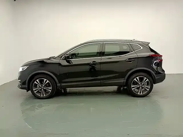 Nissan Qashqai — фото 2