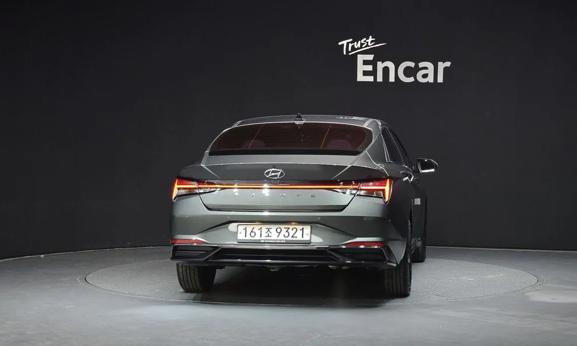Hyundai AVANTE — фото 2