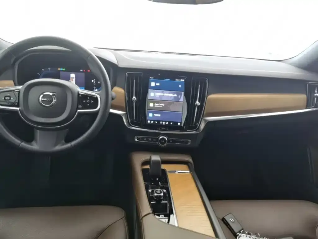 Volvo S90 — фото 5
