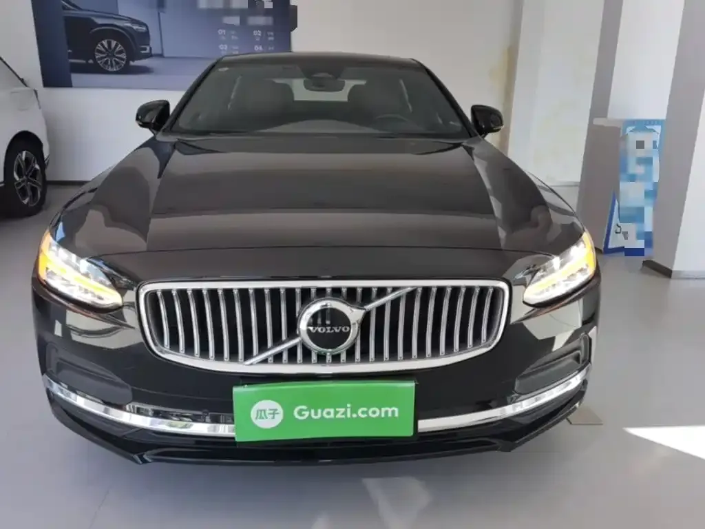 Volvo S90 — фото 10