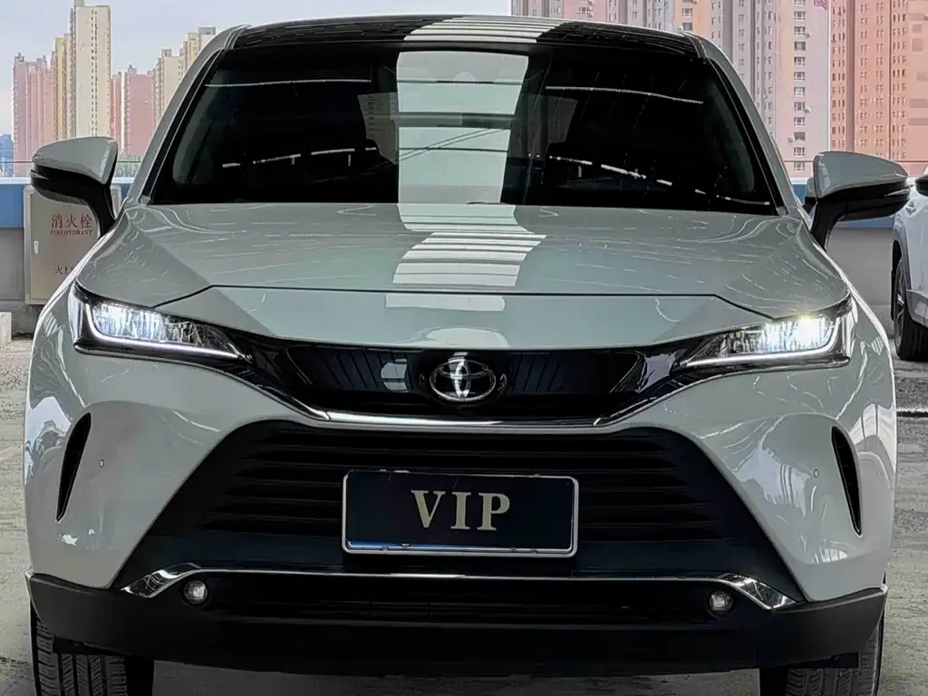 Toyota Harrier — фото 10