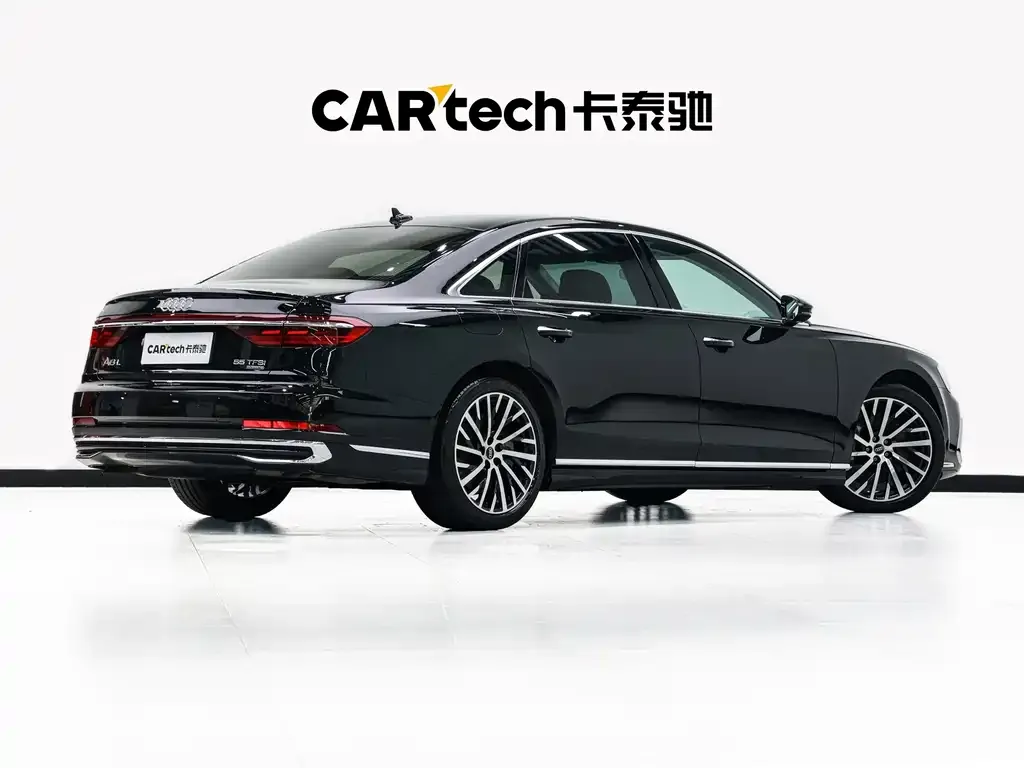 Audi A8 — фото 5