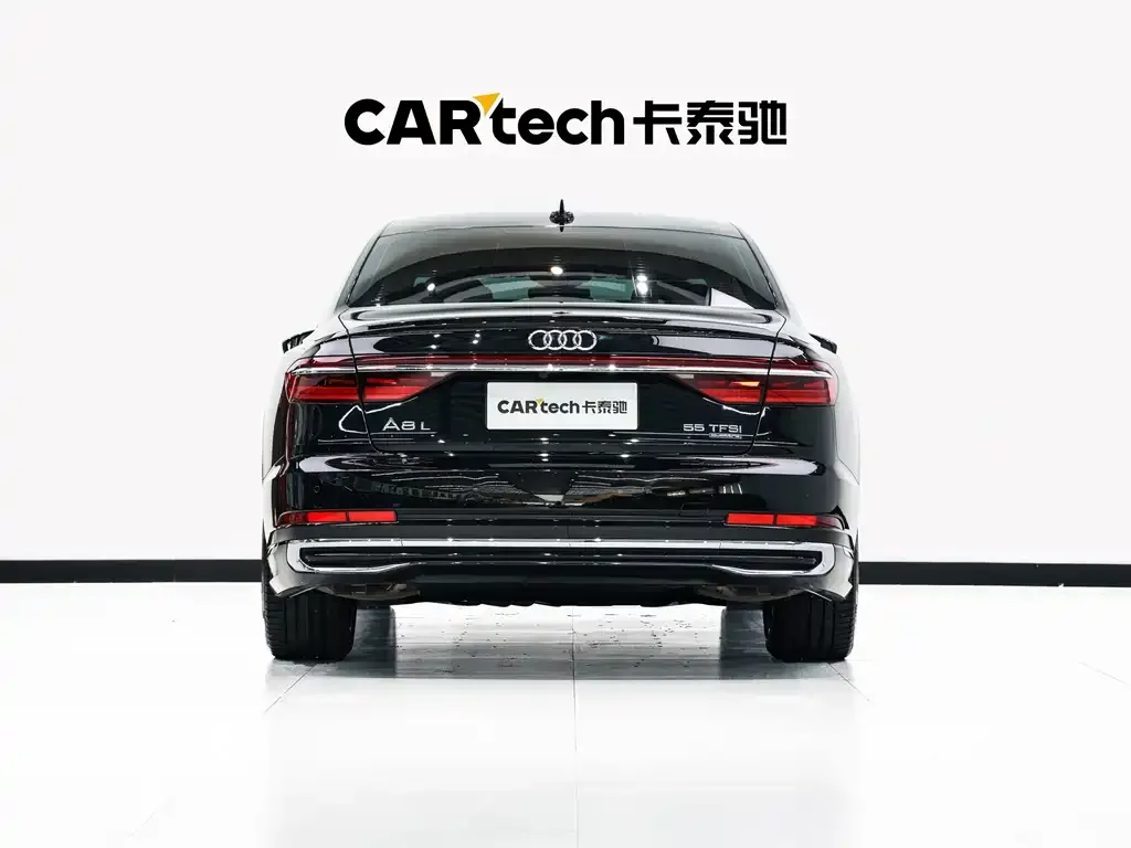 Audi A8 — фото 7