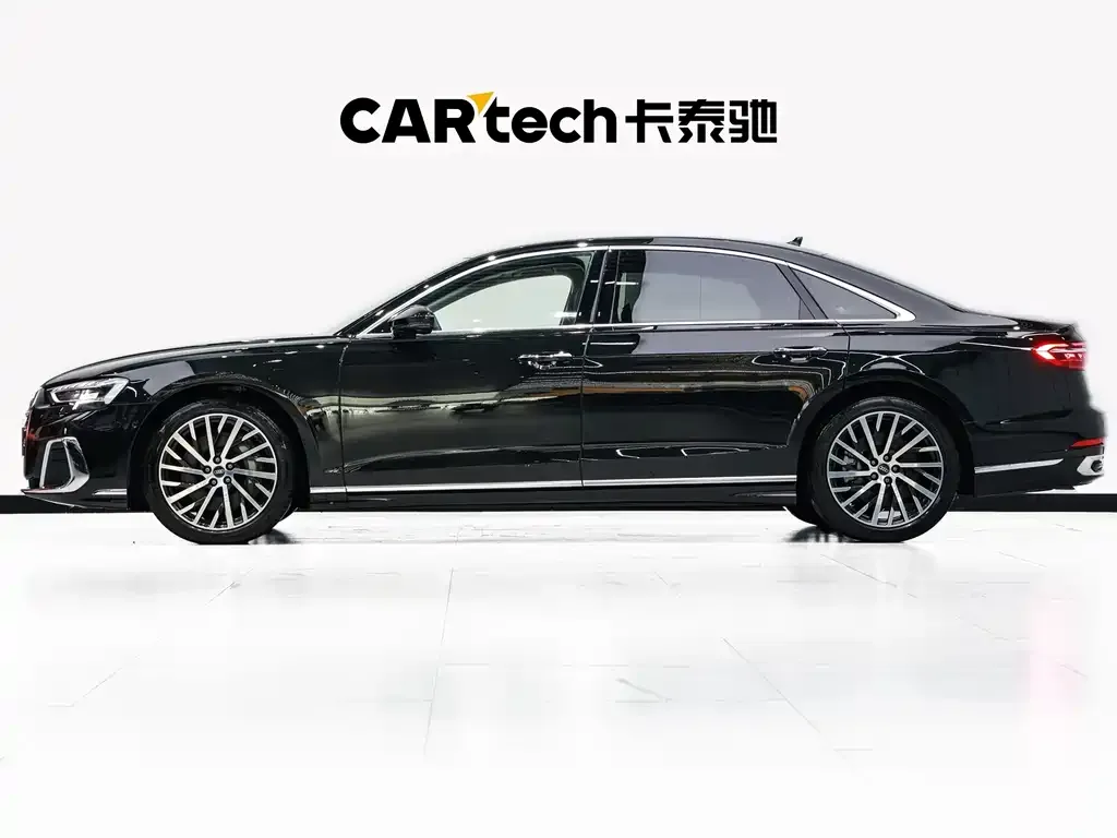 Audi A8 — фото 2