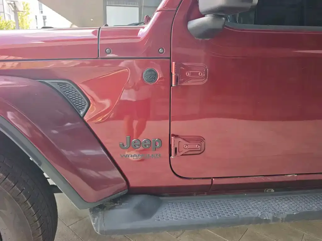 Jeep Wrangler — фото 2