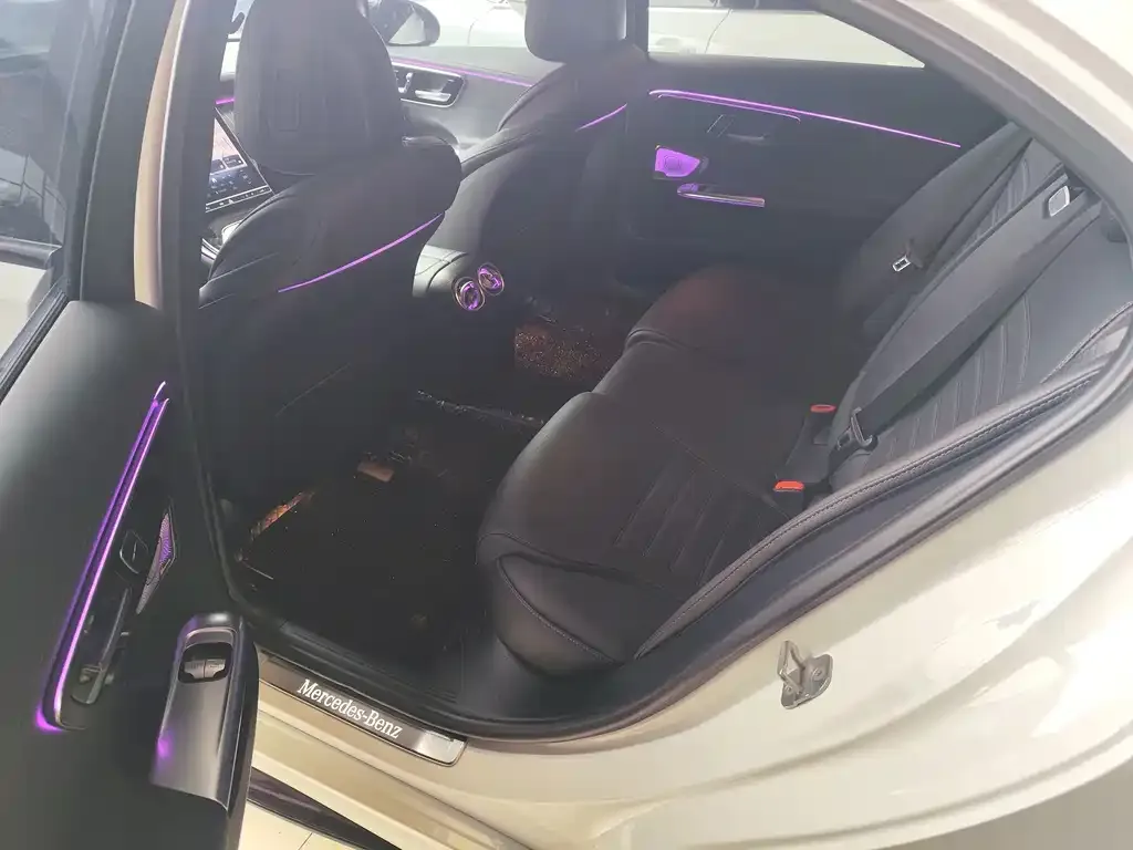 Mercedes-Benz C-Class — фото 4