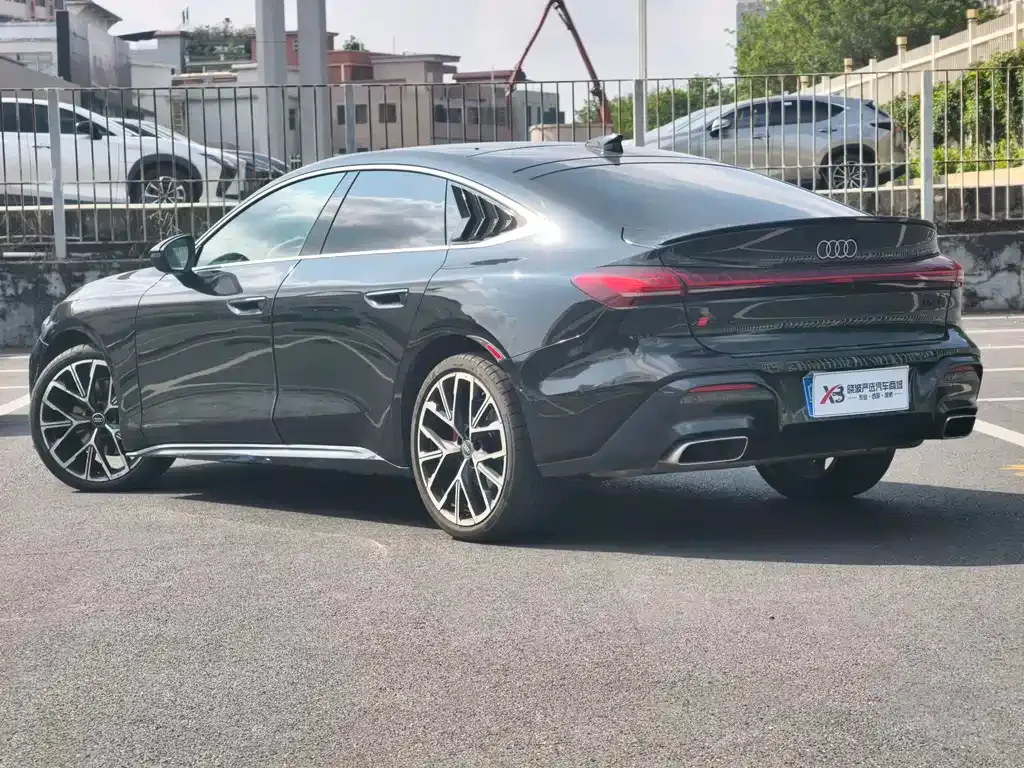 Audi A5L Sportback — фото 8