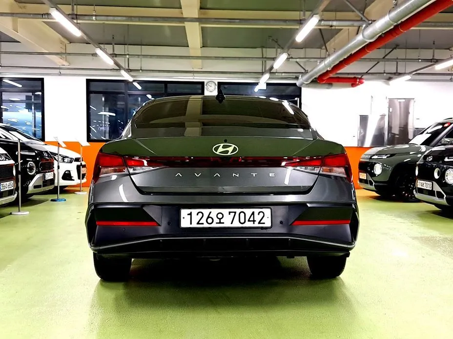 Hyundai AVANTE — фото 8