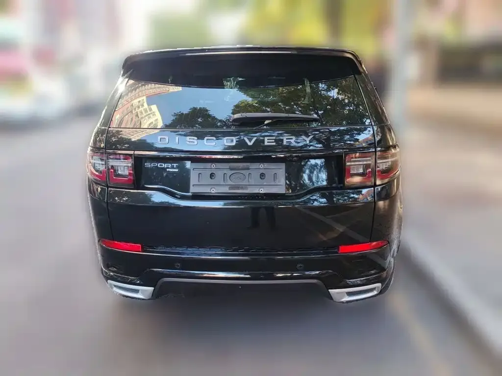 Land Rover Discovery Sport Hybrid — фото 10