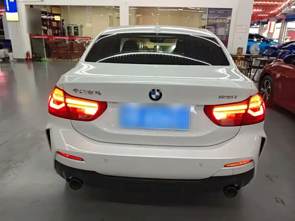 BMW 1 Series — фото 10