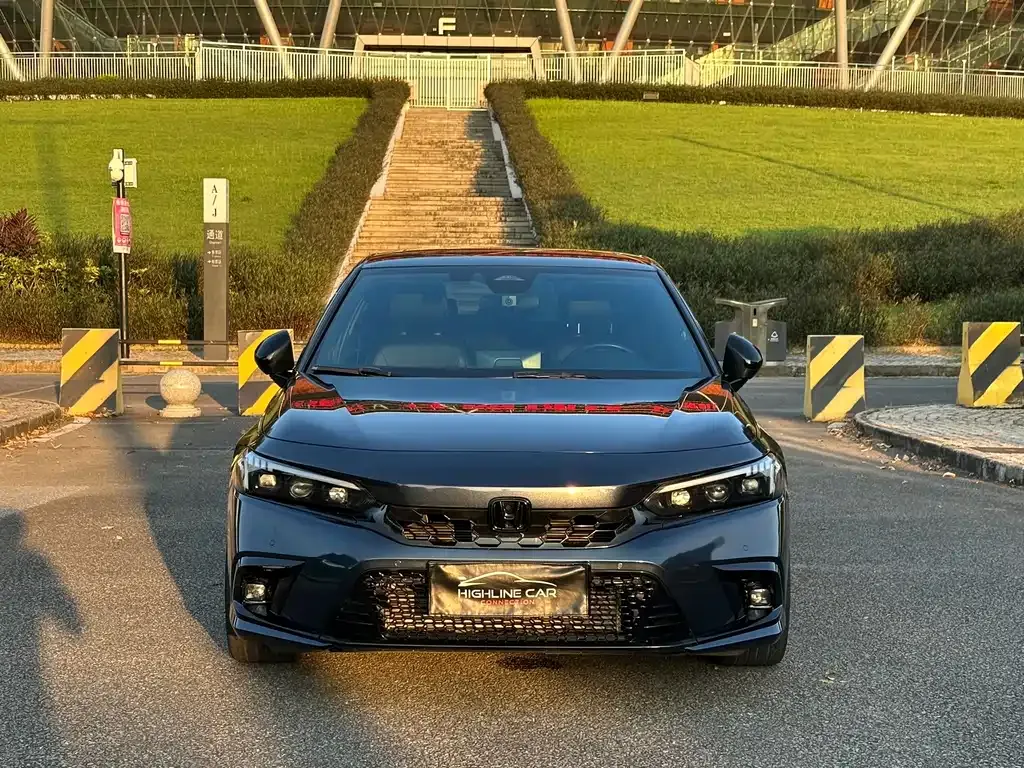 Honda Civic — фото 6