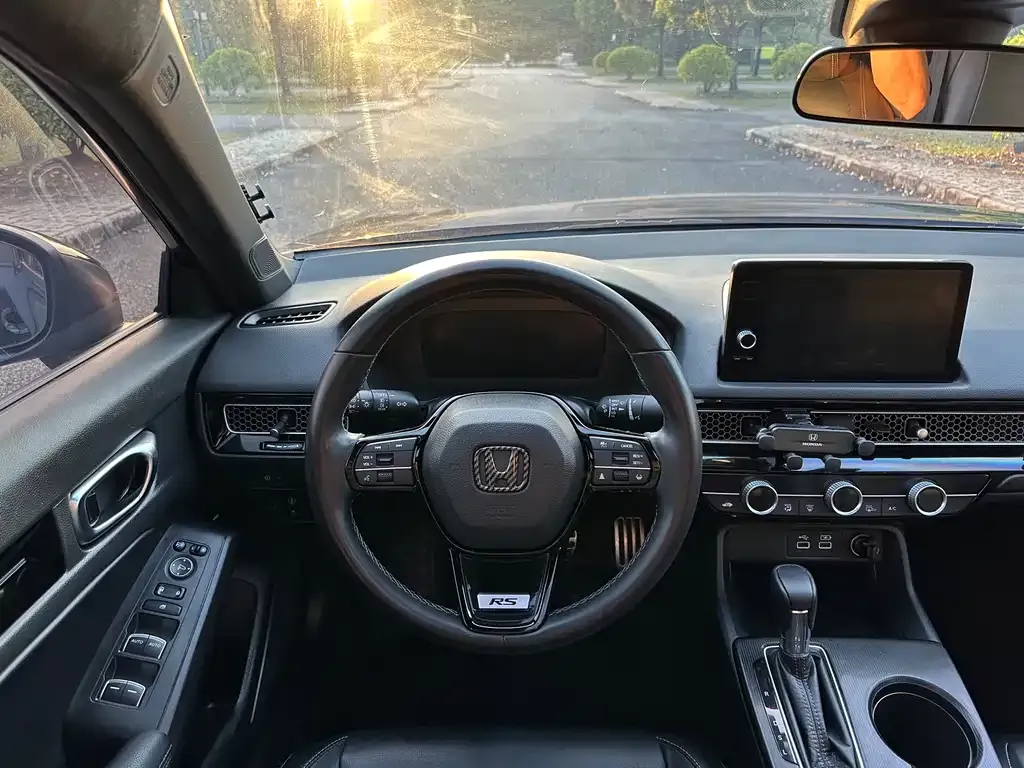 Honda Civic — фото 7