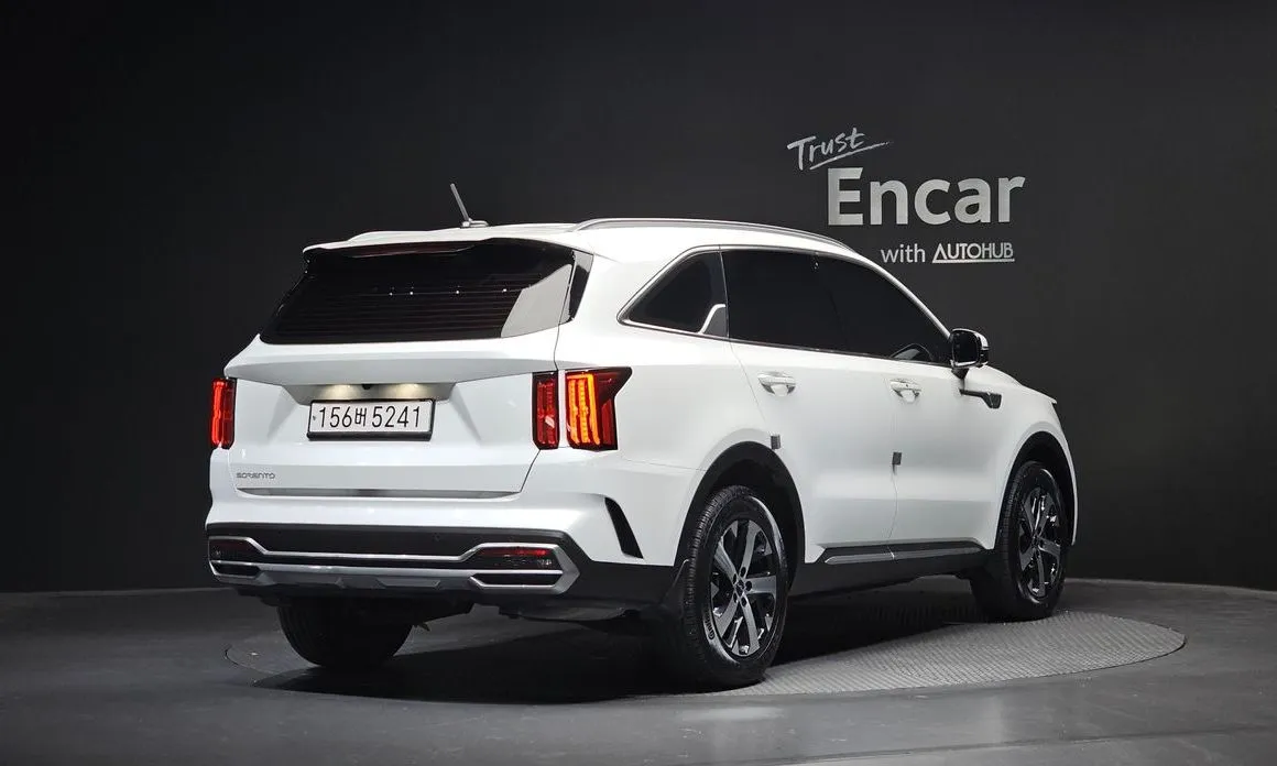 Kia Sorento — фото 4
