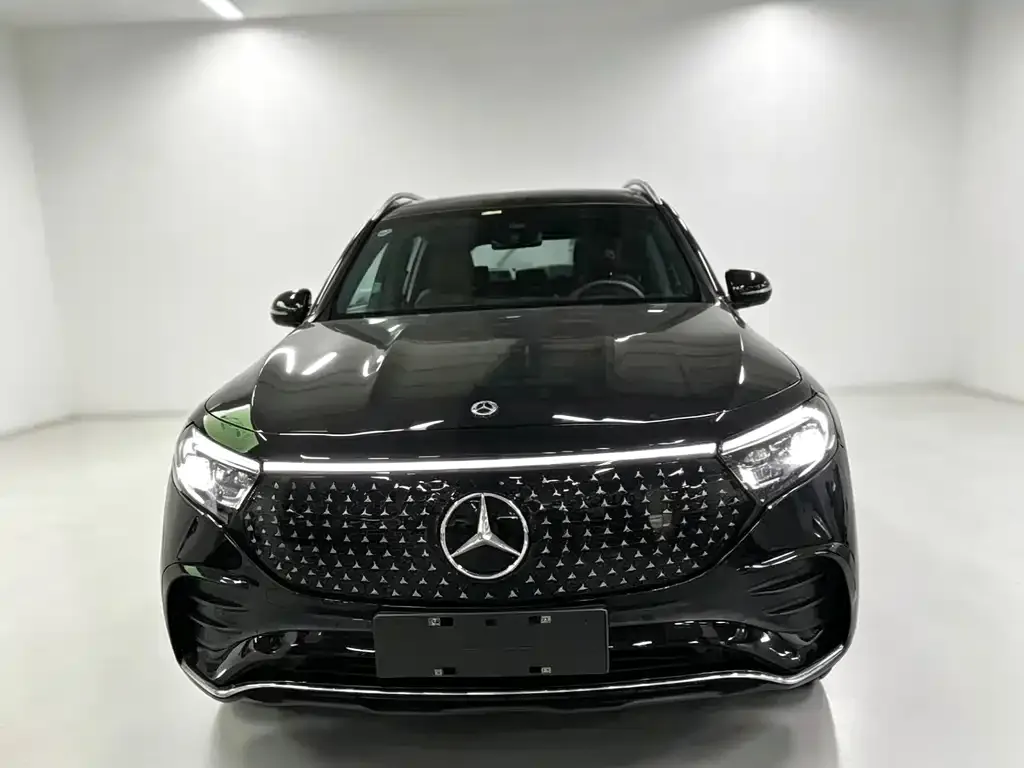 Mercedes-Benz EQB — фото 3