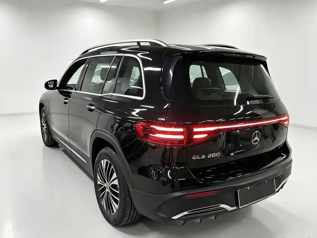 Mercedes-Benz EQB — фото 6