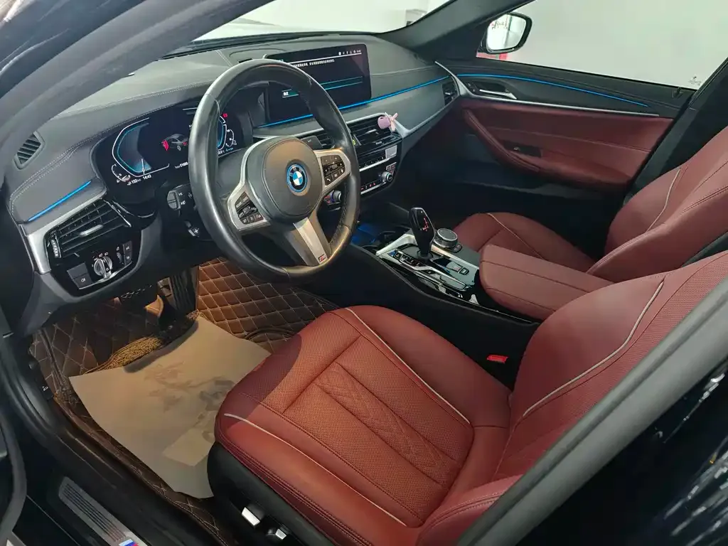 BMW 5 Series New Energy — фото 2