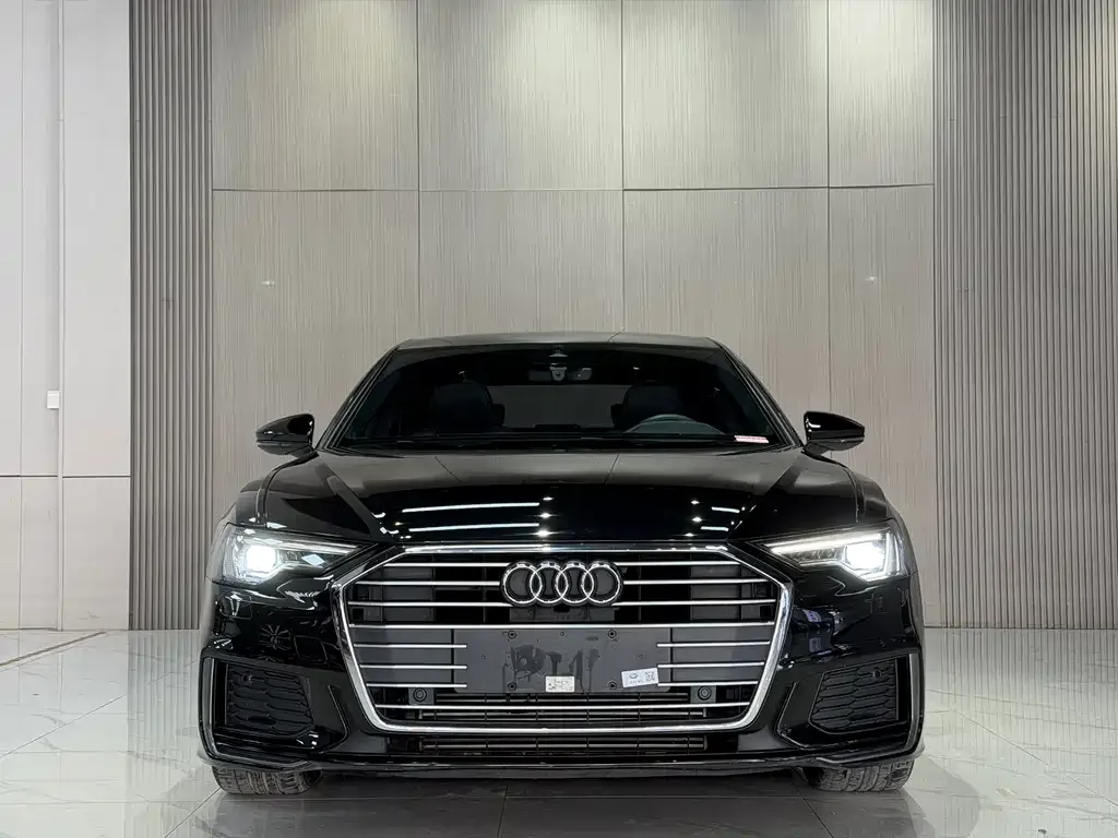 Audi A6L — фото 2