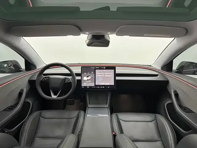 Tesla Model 3 — фото 6