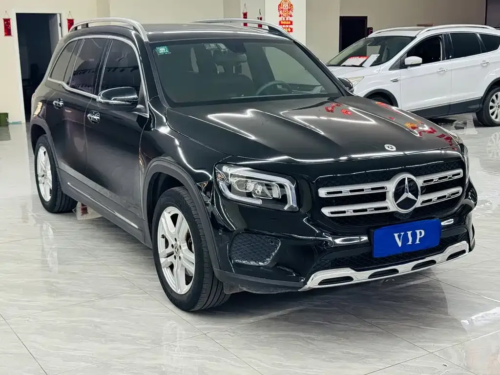 Mercedes-Benz GLB — фото 5