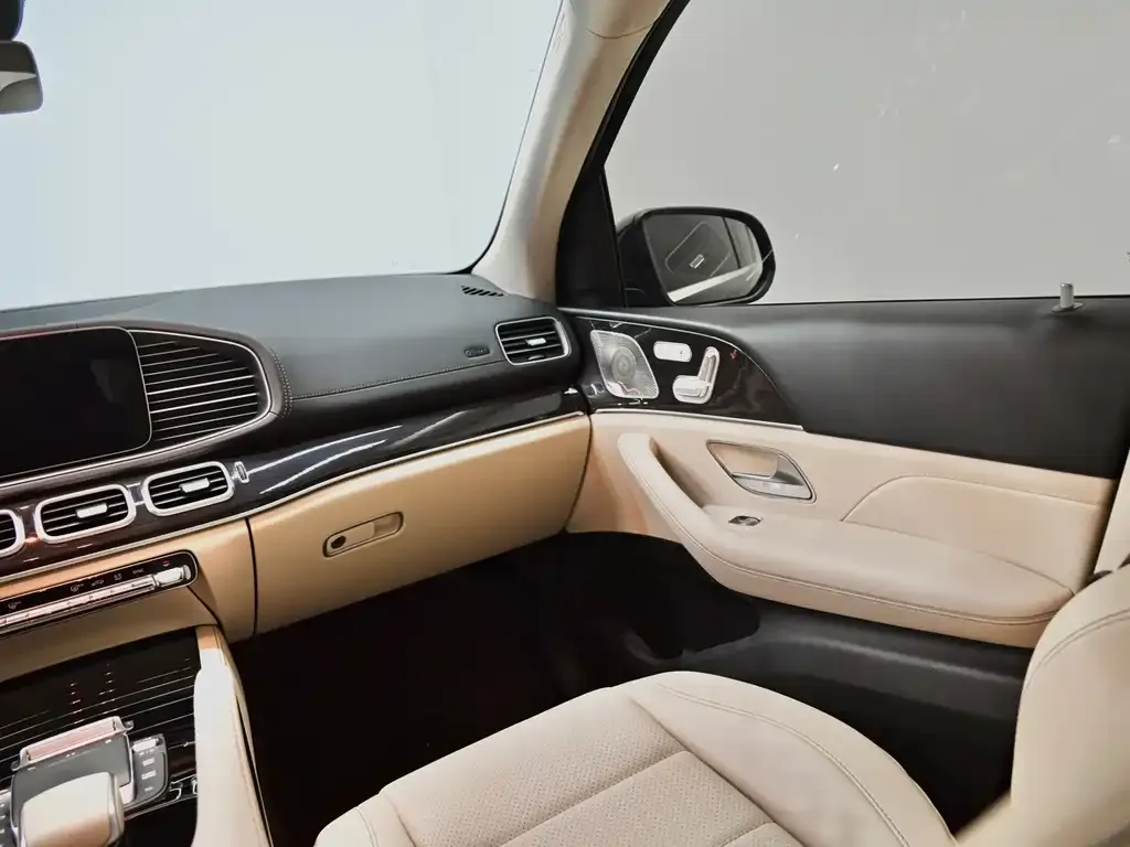 Mercedes-Benz GLE (Import) — фото 9