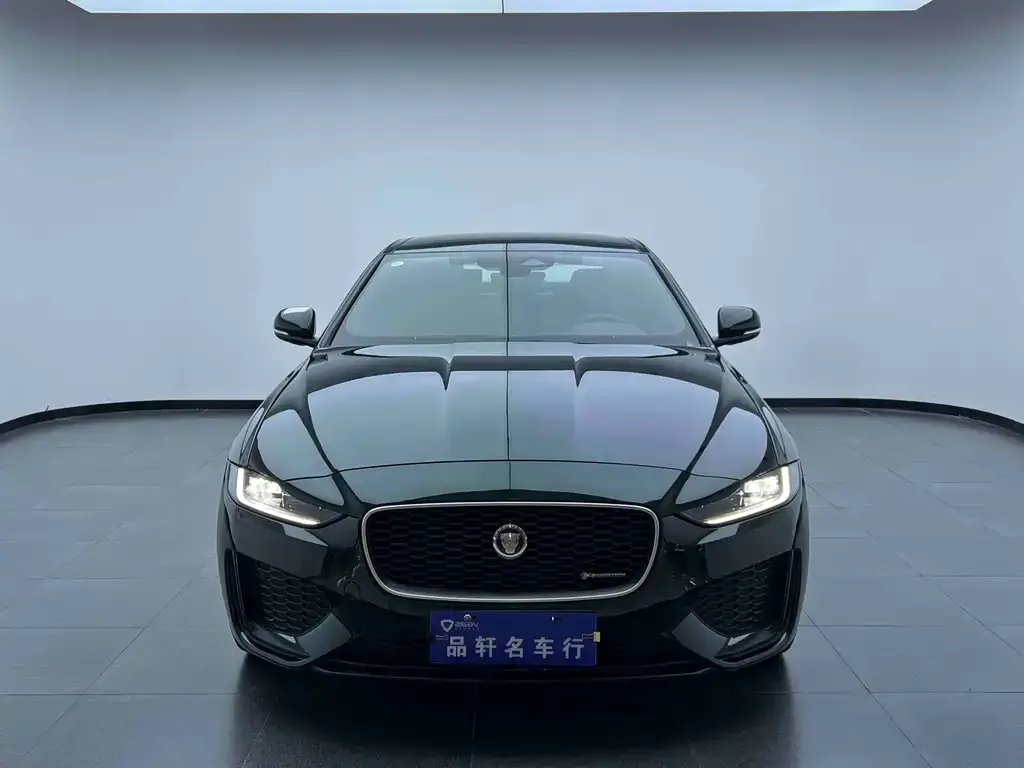Jaguar XEL — фото 10