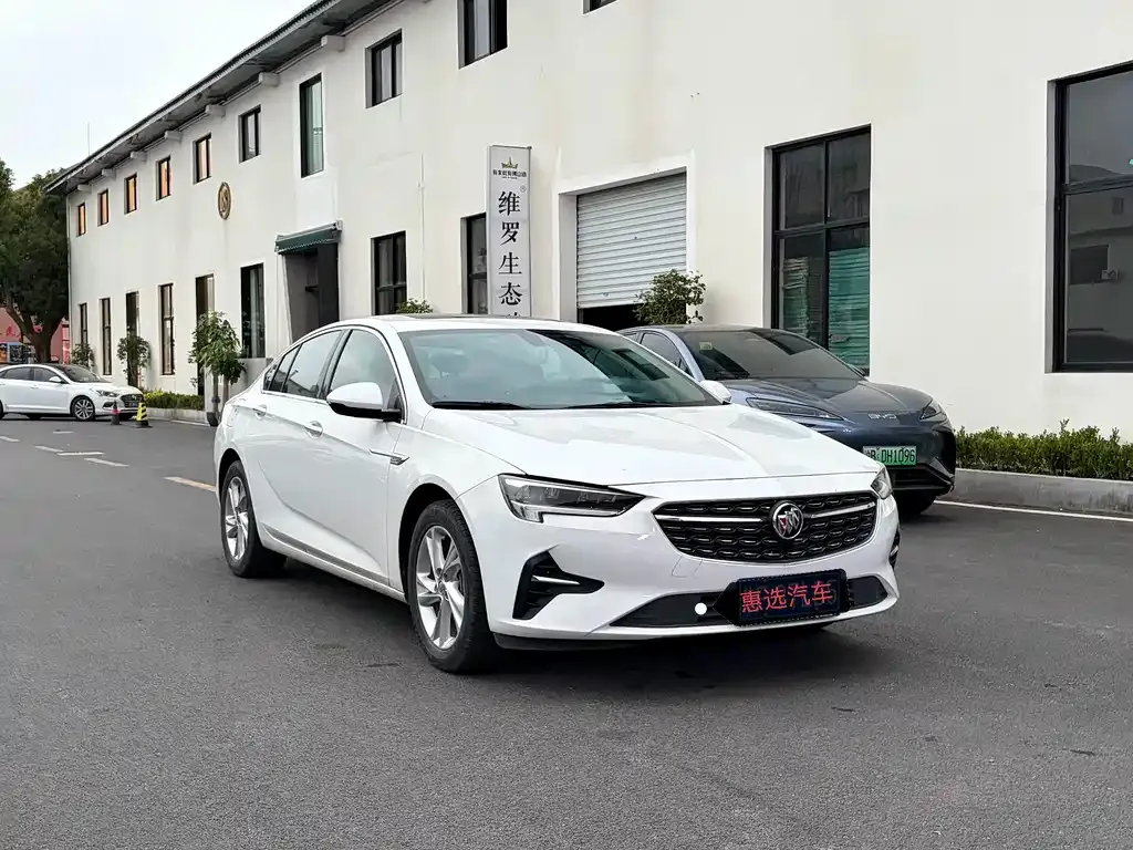 Buick Regal — фото 2