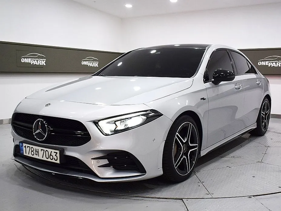 Mercedes-Benz A-Class — фото 1