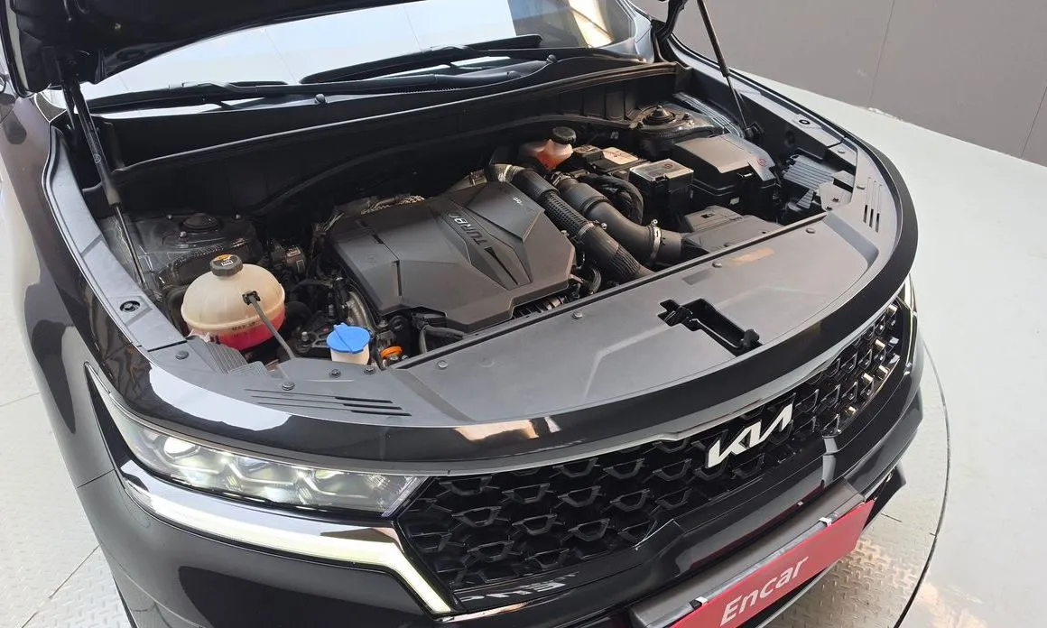 Kia Sorento — фото 9