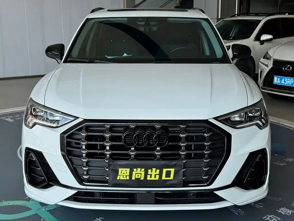 Audi Q3 — фото 2