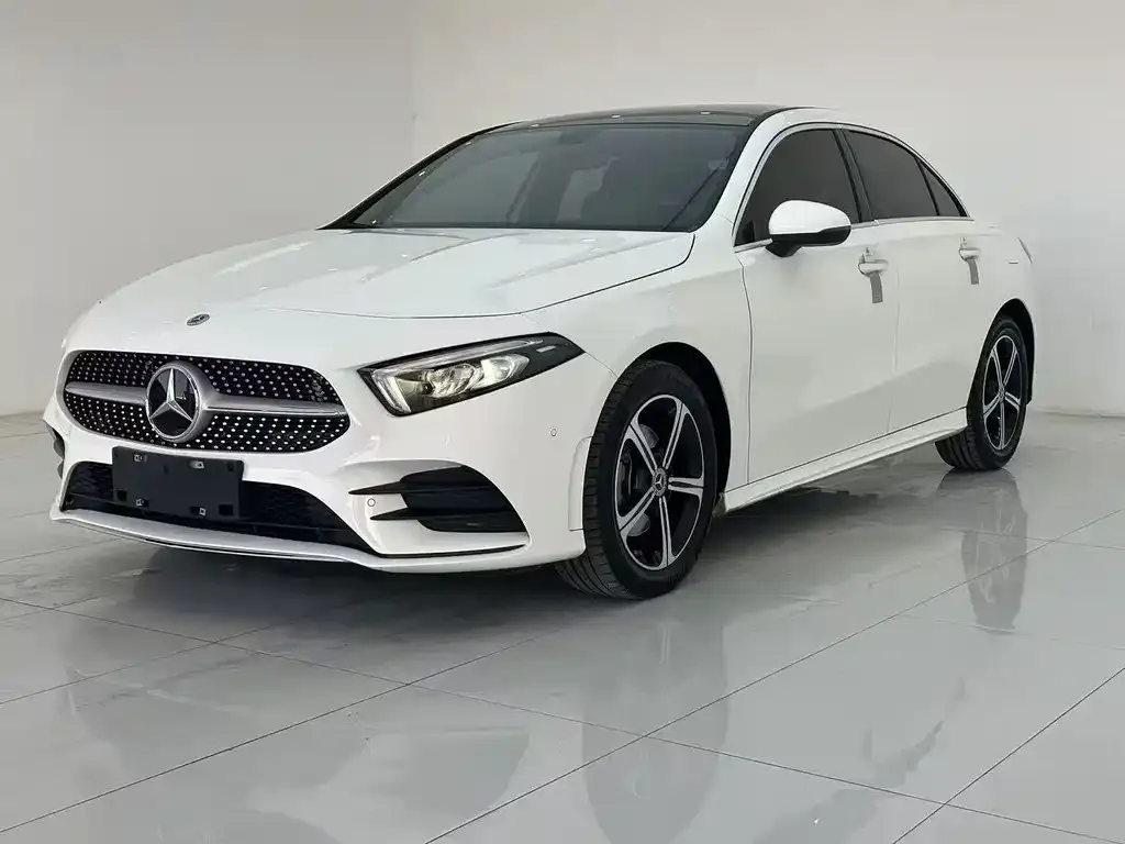 Mercedes-Benz A-Class — фото 1