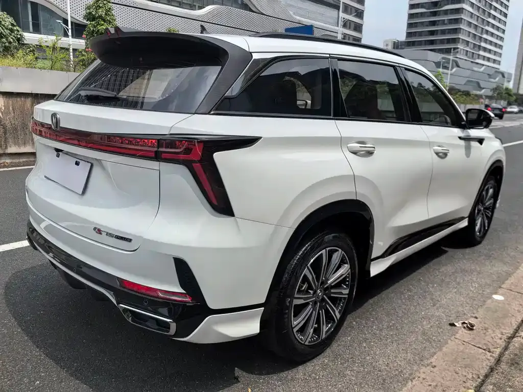 Changan CS75 PLUS — фото 4