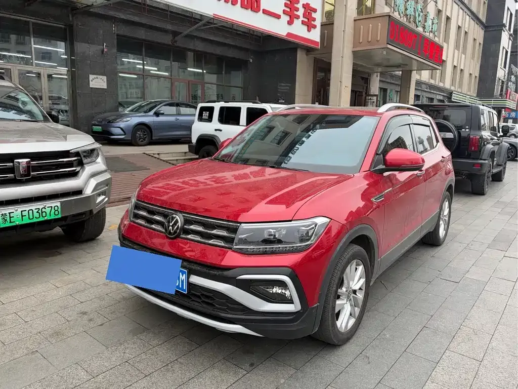 Volkswagen T-Cross — фото 1